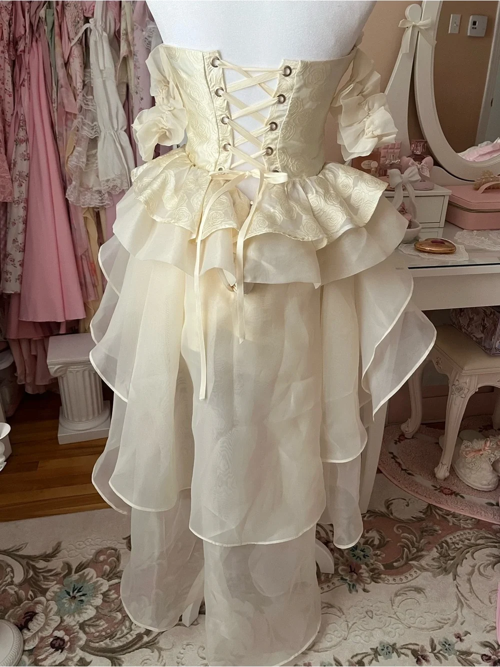Ivory Off-Shoulder Ruffled Cocktail Dress - Picture 3 of 4